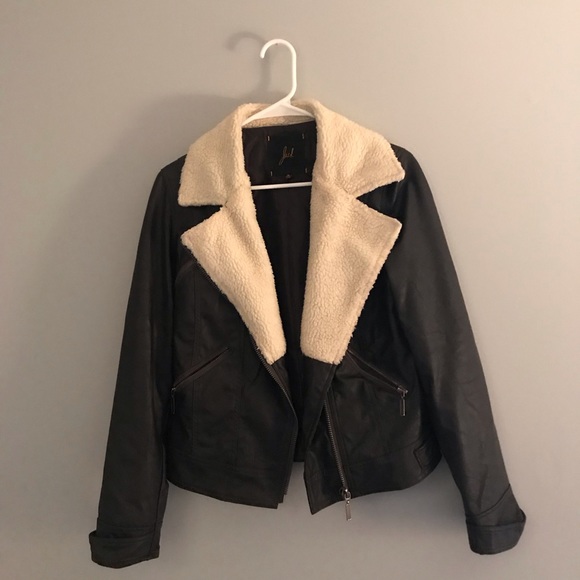 Jacket - Picture 3 of 6